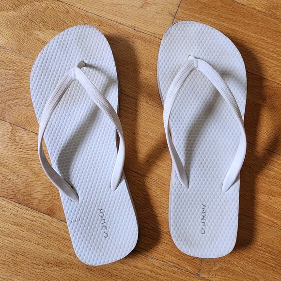 Old Navy Shoes - Old Navy White Flip Flops Size 9
